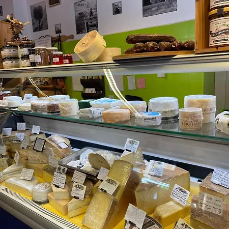 Dauphinelles 09 Apartamento